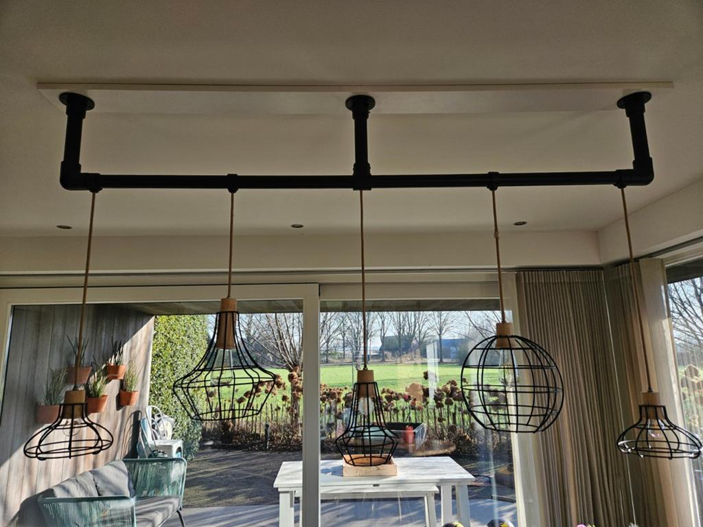 Eettafellampenset 5 lampen, Huis en Inrichting, Lampen | Hanglampen, Ophalen, Gebruikt, Industrieel, Minder dan 50 cm
