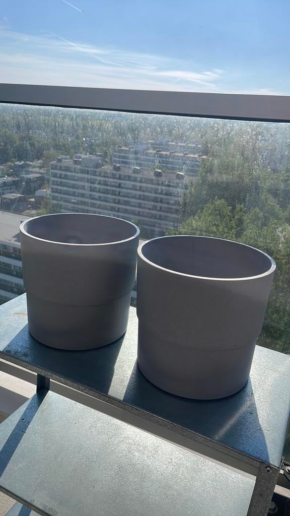 Plantenpotten van Ikea, Tuin en Terras, Bloempotten, Ophalen, Rond, Zo goed als nieuw, Aardewerk