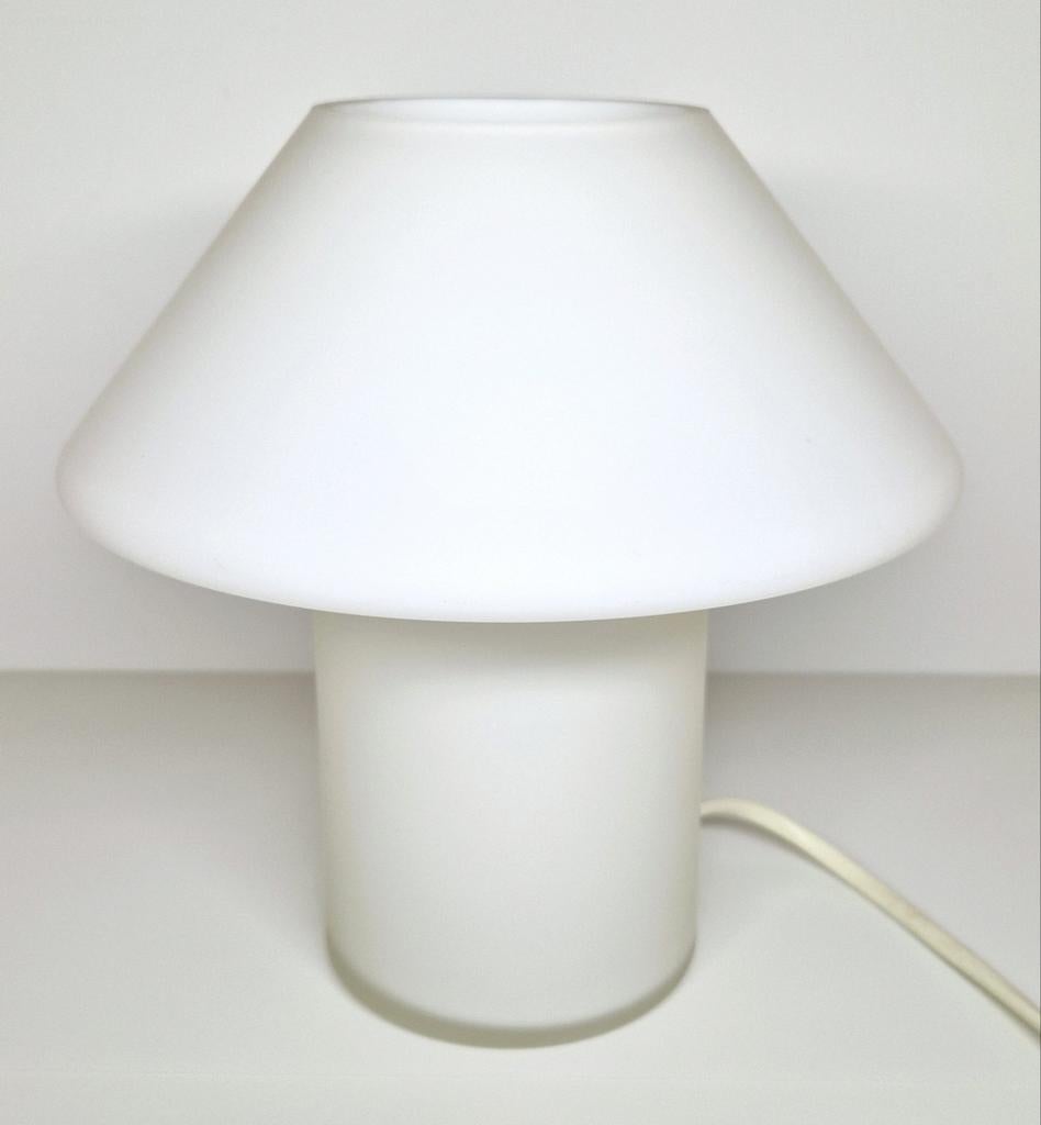 Opaline glazen paddestoel / mushroom bureaulamp Hala Zeist., Ophalen of Verzenden, Mid-Century Modern, Minder dan 50 cm, Glas