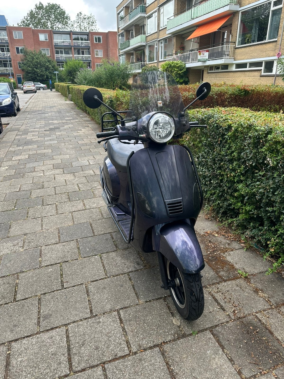 Senzo Rivalux | snorscooter | 7.9xx km | 65 km/u, Zo goed als nieuw, Benzine, Ophalen, Overige merken