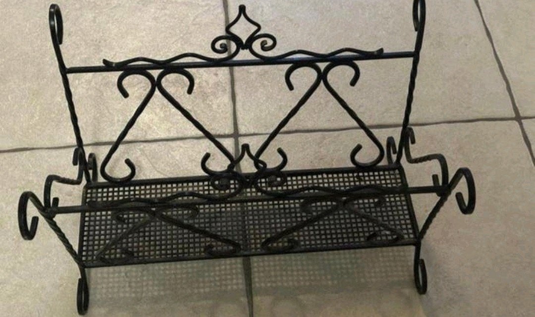 Krantenbak, Huis en Inrichting, Woonaccessoires | Krantenbakken en Lectuurbakken, Ophalen of Verzenden