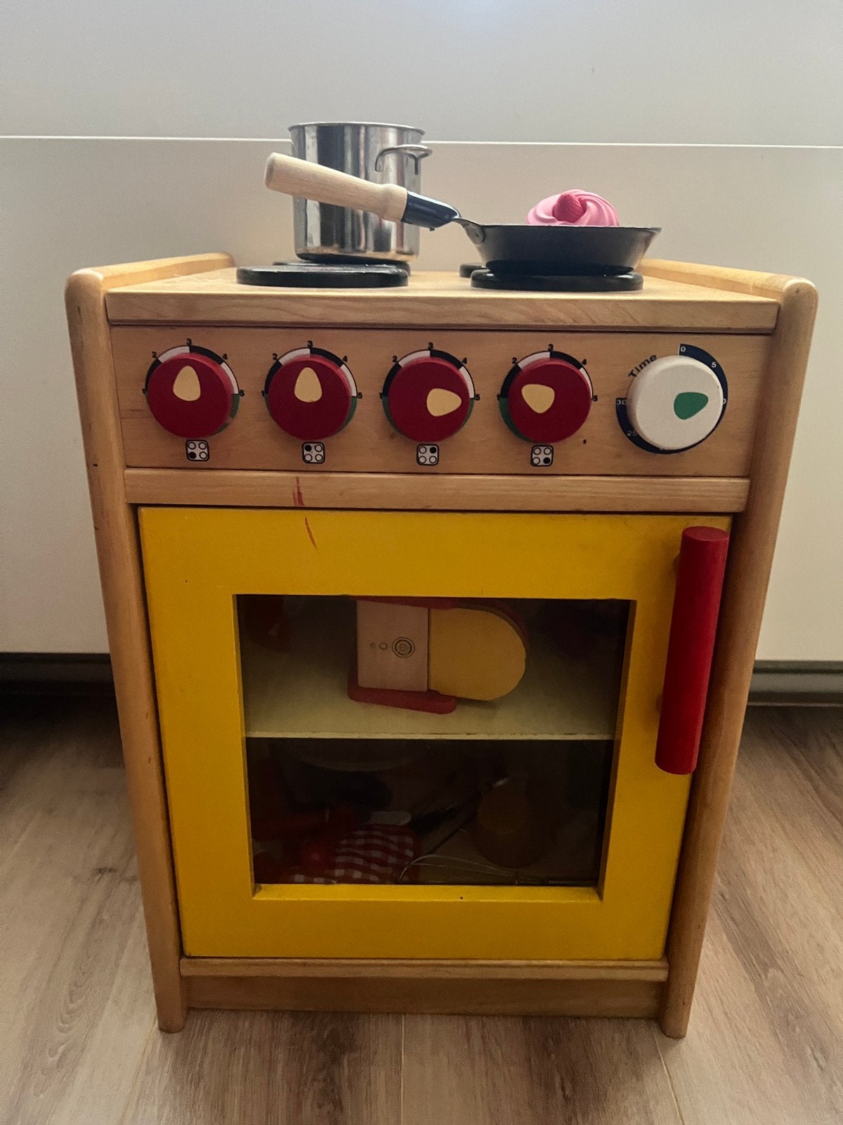 Kinderkeukentje, Ophalen, Gebruikt