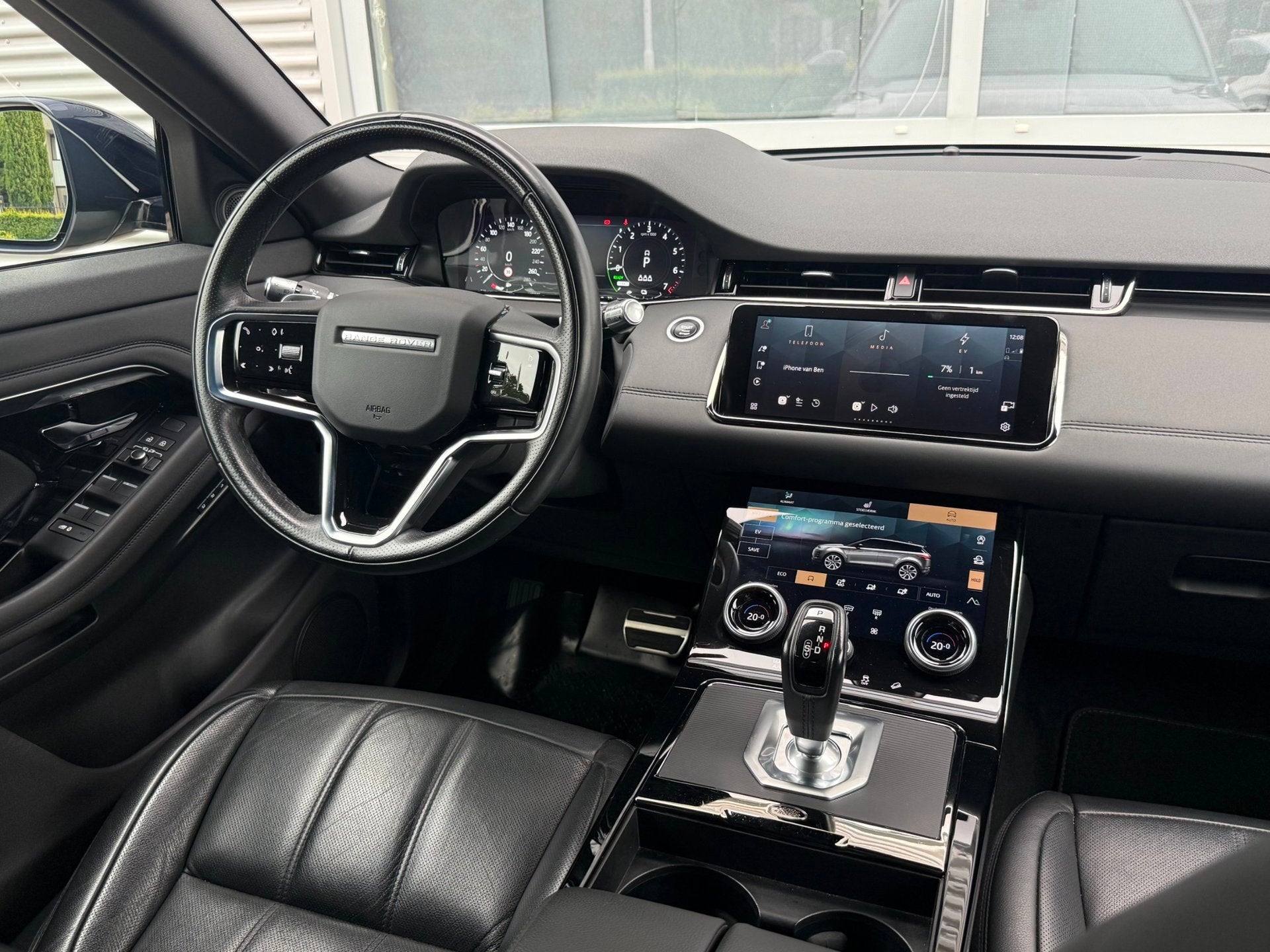 Land Rover RANGE ROVER EVOQUE 1.5 P300e AWD R-Dynamic SE, Auto's, Automaat, 309 pk, 15 kWh, Bedrijf
