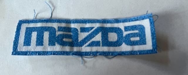 MAZDA    patch opnaai embleem logo (origineel dealer opdruk), Verzamelen, Ophalen of Verzenden, Gebruikt, Auto's