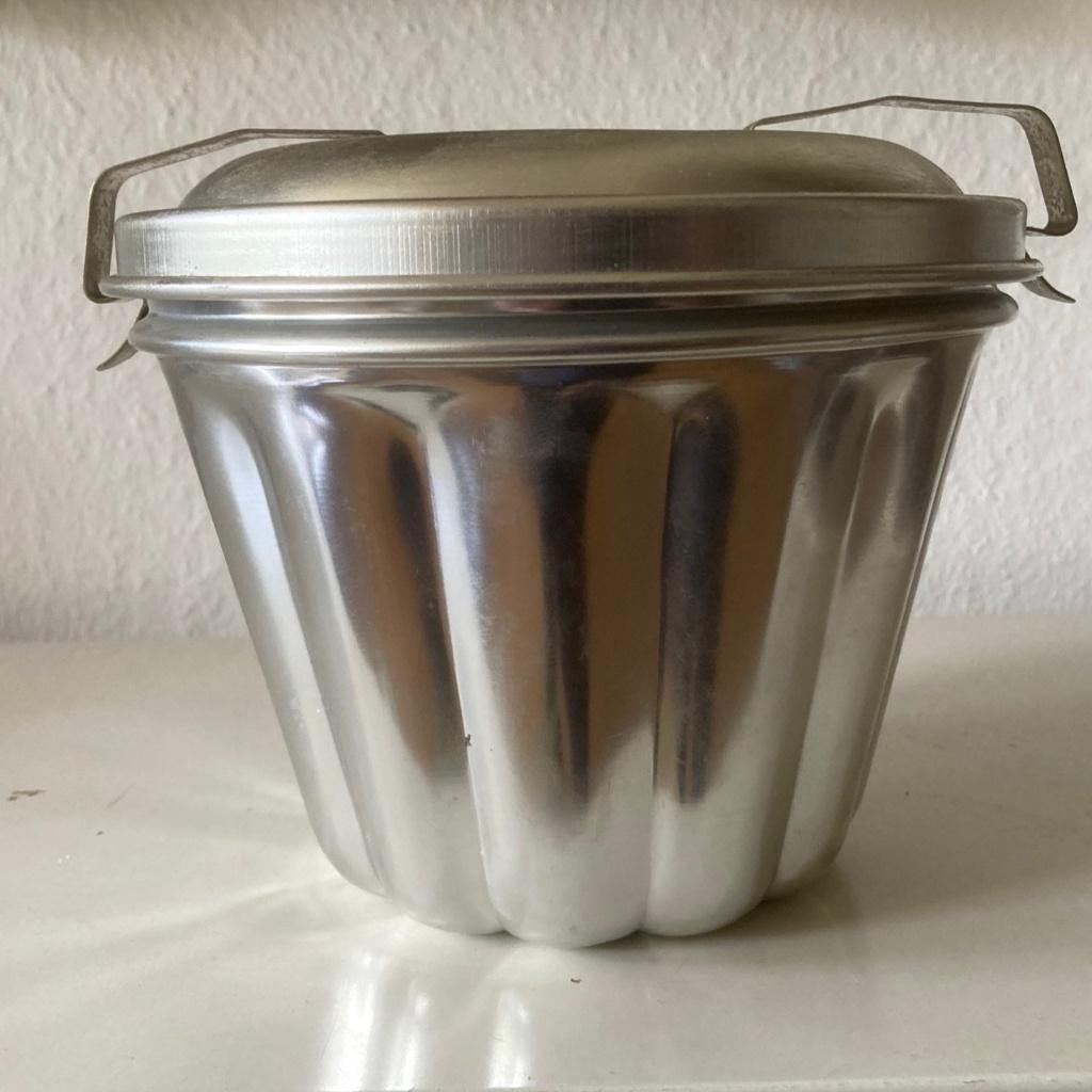 Dr Oetker aluminium puddingvorm, Overige typen, Zilver, Ophalen of Verzenden, Zo goed als nieuw