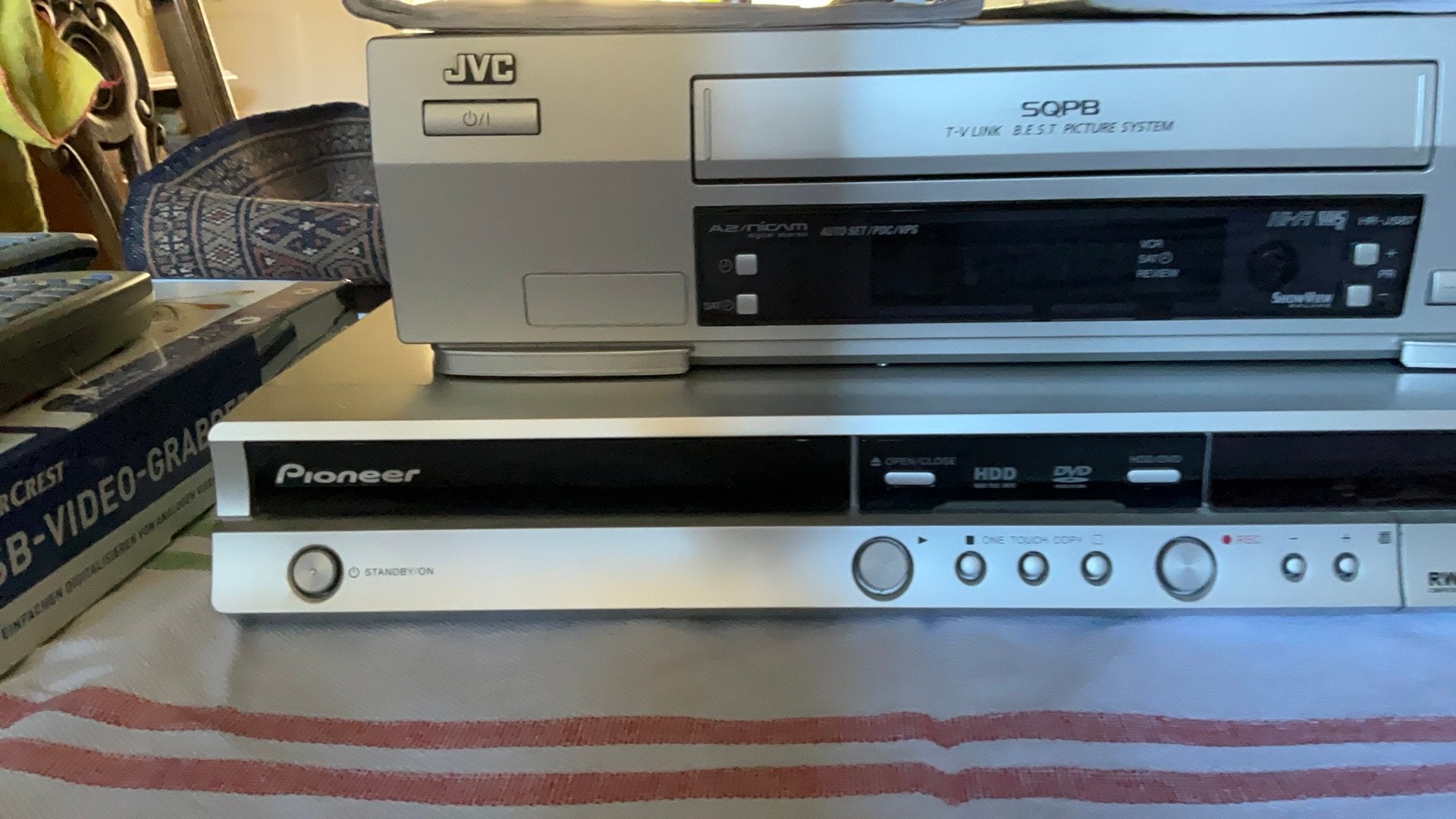Jvc.  Video + Pioneer recorder, Audio, Tv en Foto, Ophalen, Gebruikt, Dvd-recorder, Pioneer