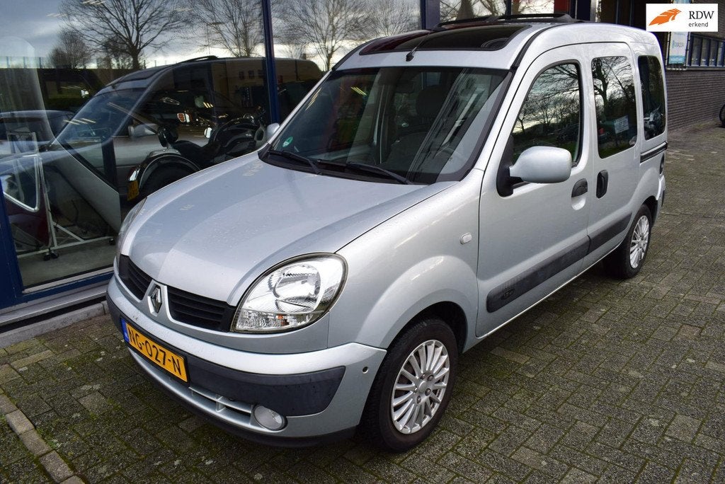 Renault Kangoo 1.2-16V Expression airco, Voorwielaandrijving, Stof, 4 cilinders, 14 km/l
