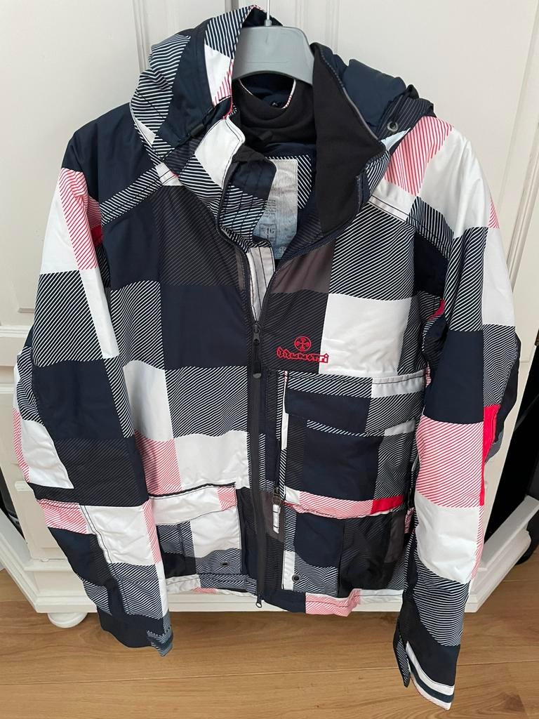 Jassen. 28 stuks. Winter en Zomer. Alles in zeer goede staat, Ophalen of Verzenden, Zo goed als nieuw, Maat 42/44 (L), Overige kleuren
