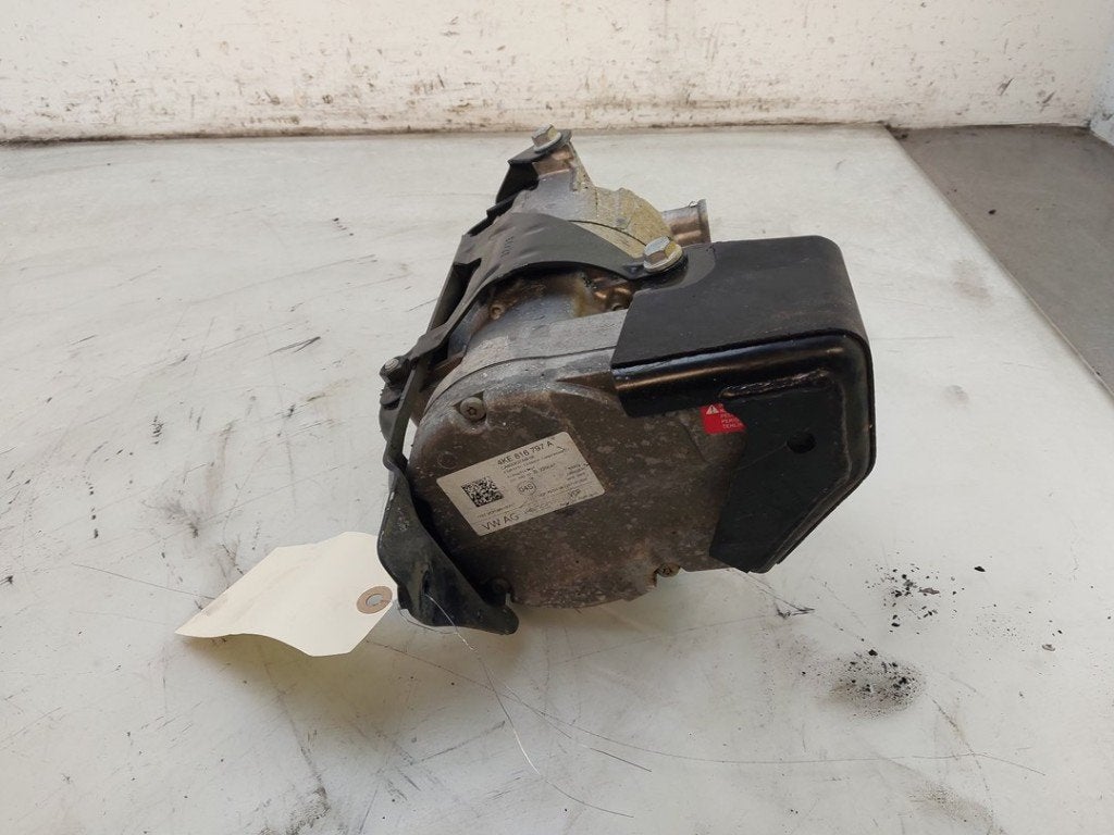 Airco Pomp Audi Q8 E-tron (GEG) (2022-11/2025-03) 4KE816797A, Gebruikt, Auto-Union-Straße  1, Ingolstadt 85057, , Duitsland, Info@audi.de