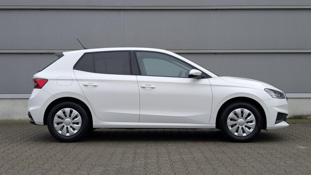 Skoda Fabia 1.0 TSI 95pk Ambition | Smartlink | Cruise Contr, Auto's, Skoda, Voorwielaandrijving, 12 maanden, Stof, Gebruikt