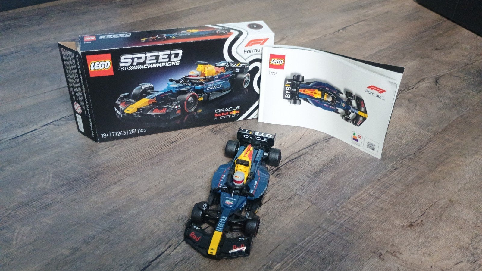 LEGO Speed Champions Red Bull Formule 1 Wagen, Ophalen of Verzenden, Zo goed als nieuw