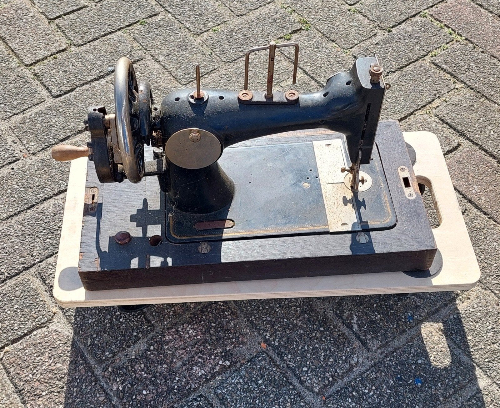 Hand naaimachine / Vintage, Ophalen