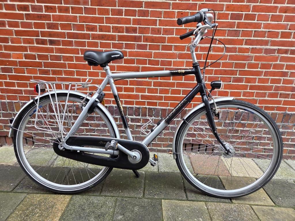 Nette Azor herenfiets. Fiets met 7 versnellingen, Marcel Fietsen, Zo goed als nieuw, Info@marcelfietsen.nl, Ophalen
