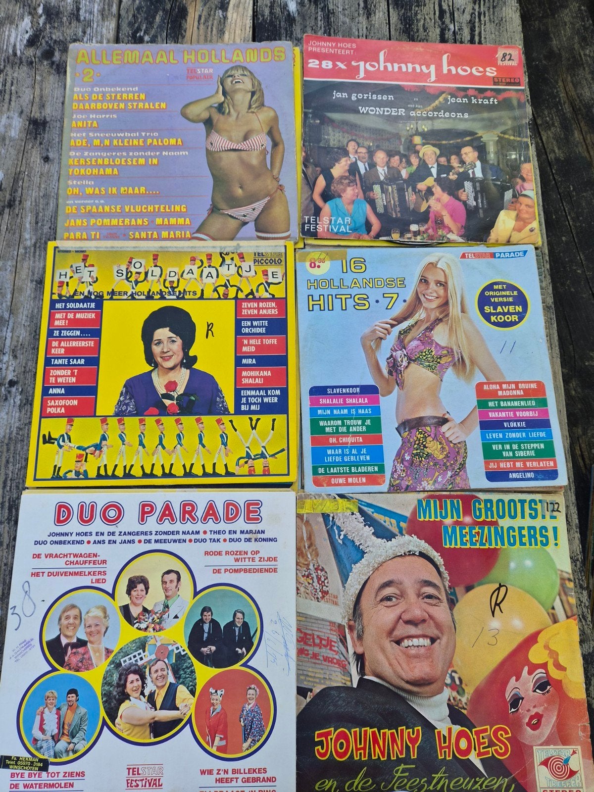 Foto 6 van stapel TELSTAR lp's
