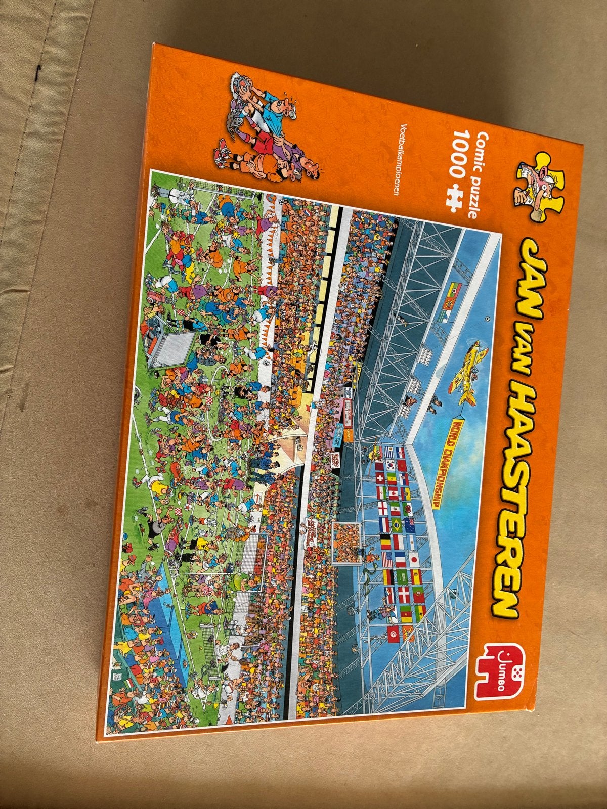 Jan van Haasteren Puzzel - Voetbalstadion 1000 stukjes, Ophalen of Verzenden, 500 t/m 1500 stukjes, Gebruikt, Legpuzzel