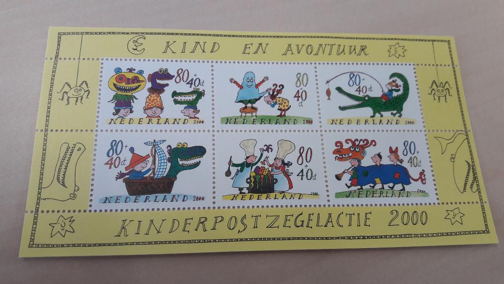 Blok Kinderpostzegels 2000, Postzegels en Munten, Postzegels | Nederland, Ophalen of Verzenden, Na 1940, Postfris
