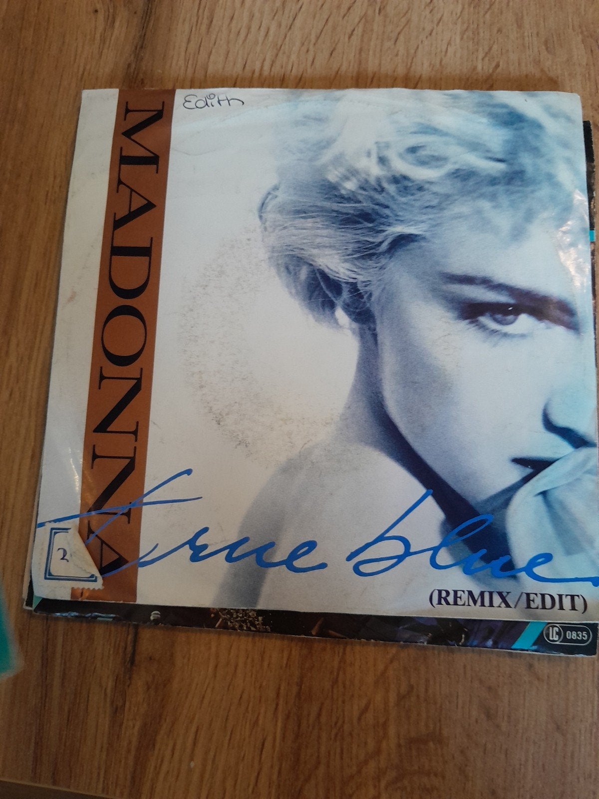 Madonna 7inch true blue, Ophalen of Verzenden, Zo goed als nieuw, Pop
