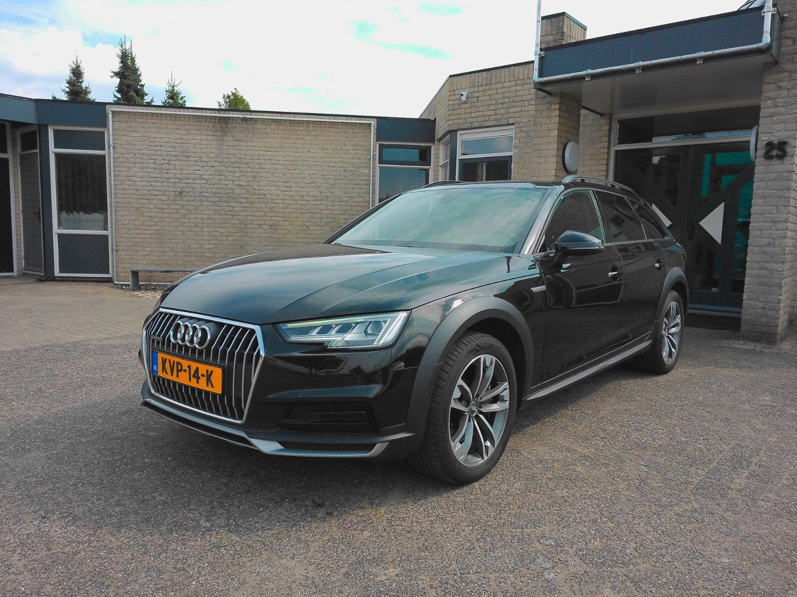 Audi A4 ALLROAD QUATTRO 2.0 TFSI Pro Line Plus zeer mooie au, Auto's, Automaat, Dealer onderhouden, Gebruikt, 4 cilinders