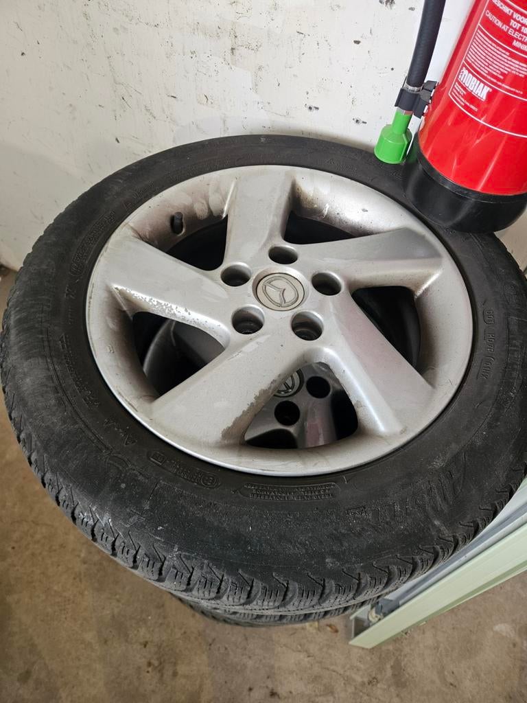 Mazda velgen met winterbanden, Ophalen, Gebruikt