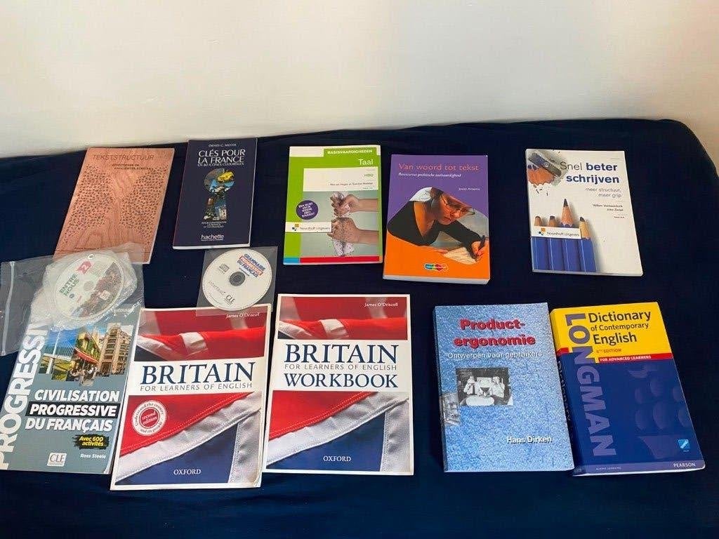 Studieboeken Vertaalacademie, Verpleegkundige, Docent Frans, Ophalen, Zo goed als nieuw, Overige niveaus, Overige vakken