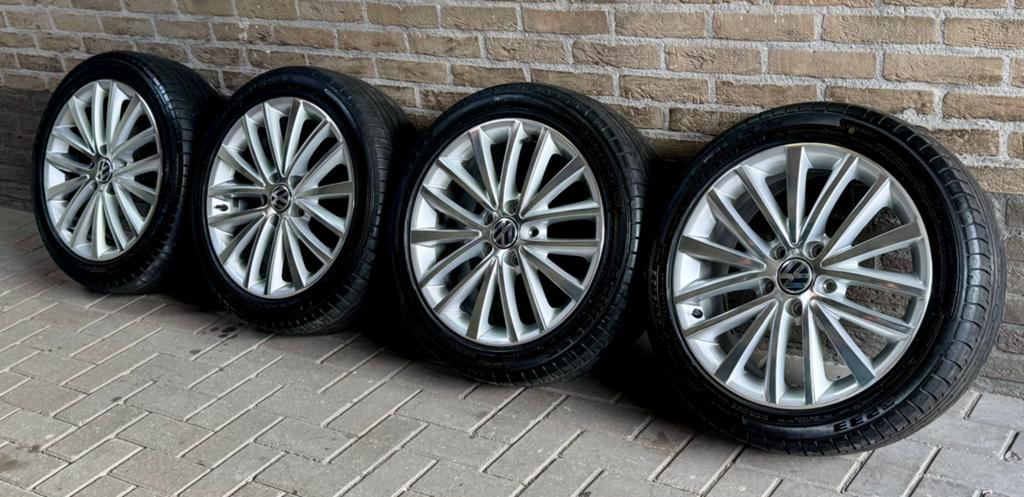 5x112 17 inch Org VW golf velgen ZGAN Achilles banden, Auto-onderdelen, Banden en Velgen, Gebruikt, Banden en Velgen, 17 inch