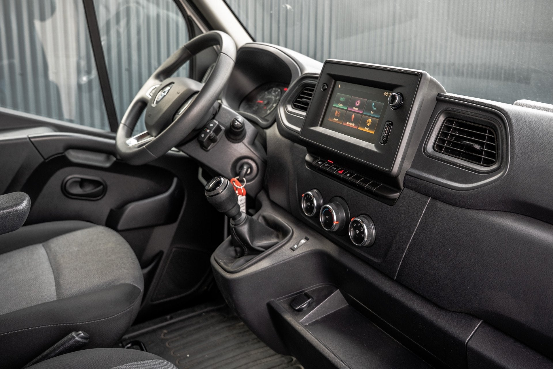 Renault Master 2.3dCi | Bakwagen met Laadklep | LED | Carpla, Auto's, Bestelauto's, 145 pk, Gebruikt, 4 cilinders, Renault