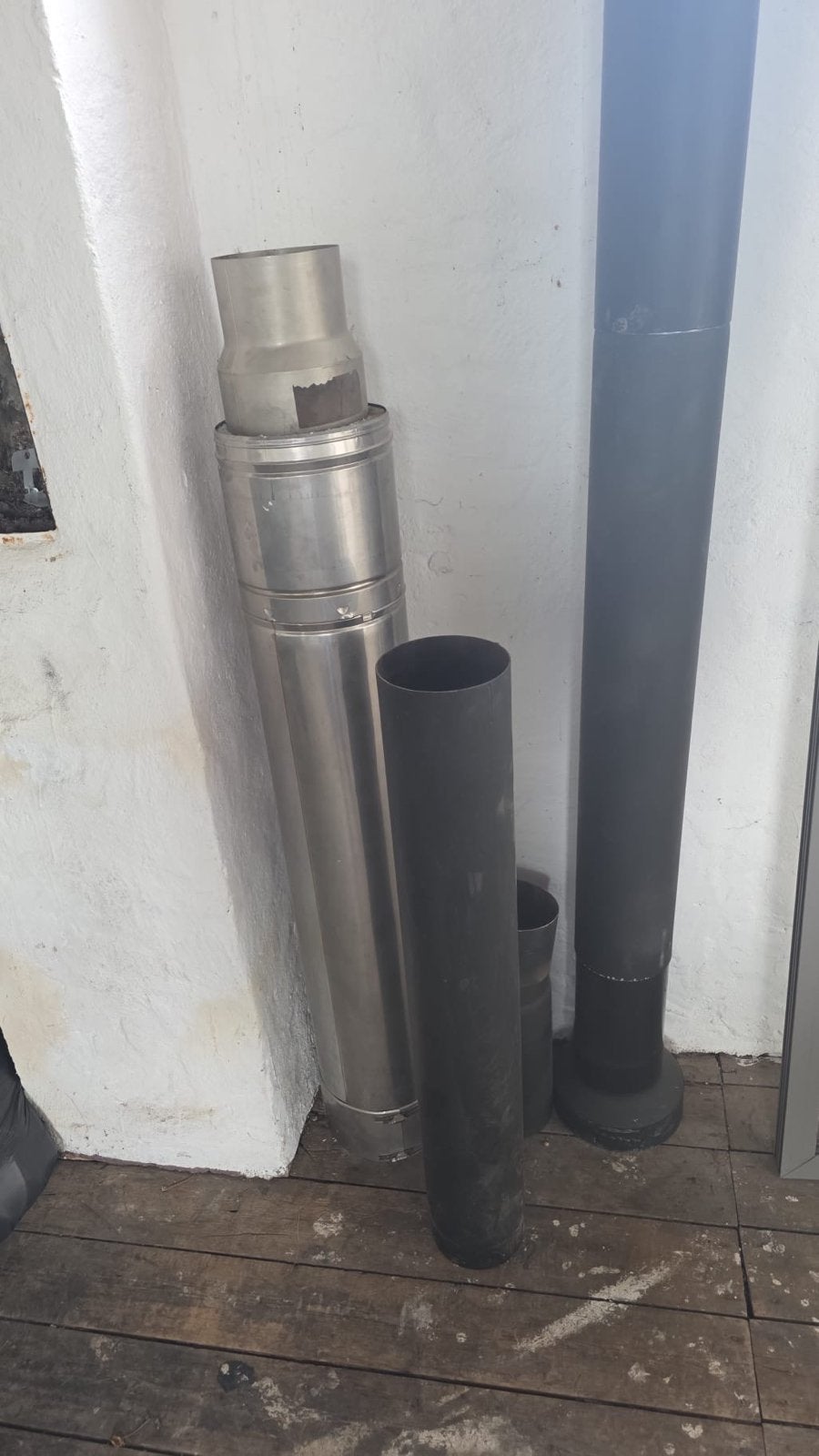Kachel met kachelpijp, Ophalen, 30 tot 80 cm, Gebruikt, Kachel
