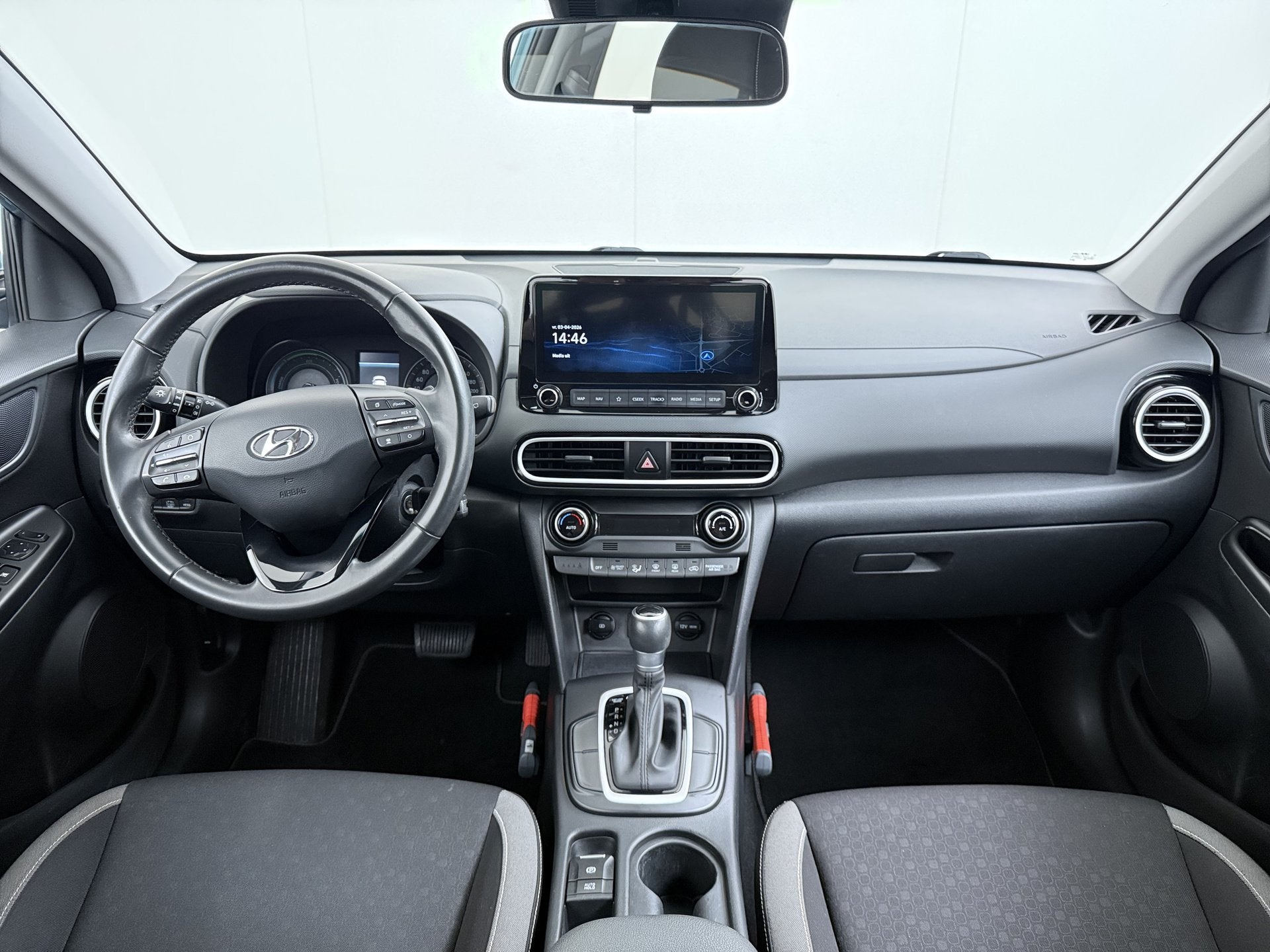 Hyundai KONA 1.6I 142PK AUT-6 HEV Camera Adap.Cruise Navi Ec, Stof, Gebruikt, Blauw, Origineel Nederlands