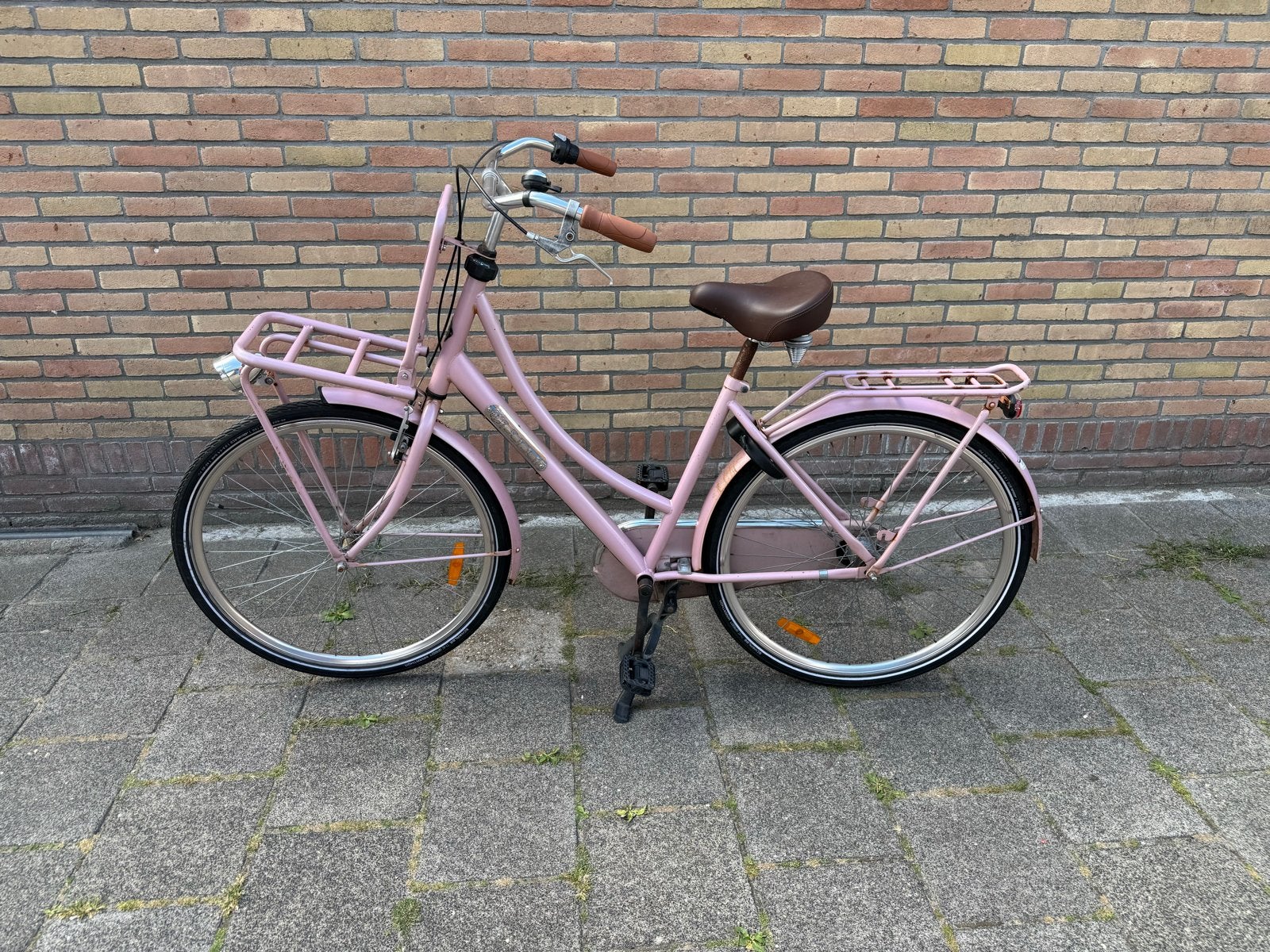 Roze transportfiets met voordrager en terugtraprem, Terugtraprem, Gebruikt, 47 tot 50 cm, Versnellingen