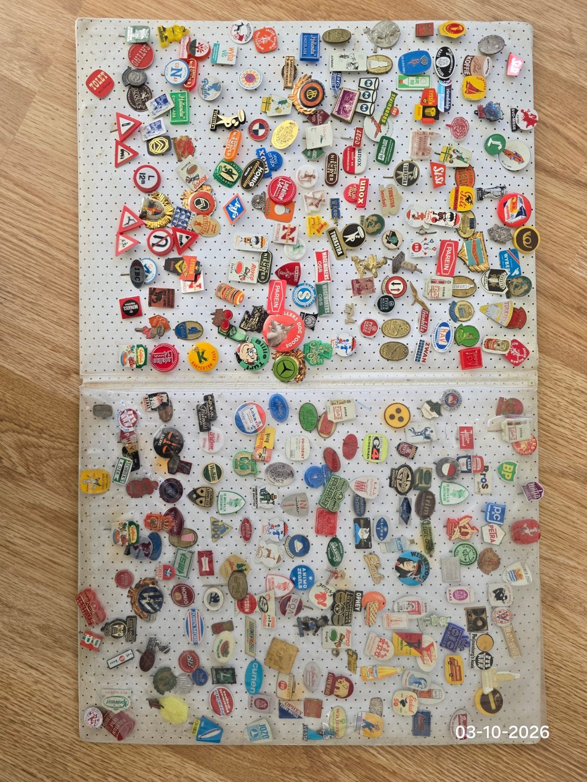 Grote verzameling vintage pins en speldjes, Verzenden, Gebruikt