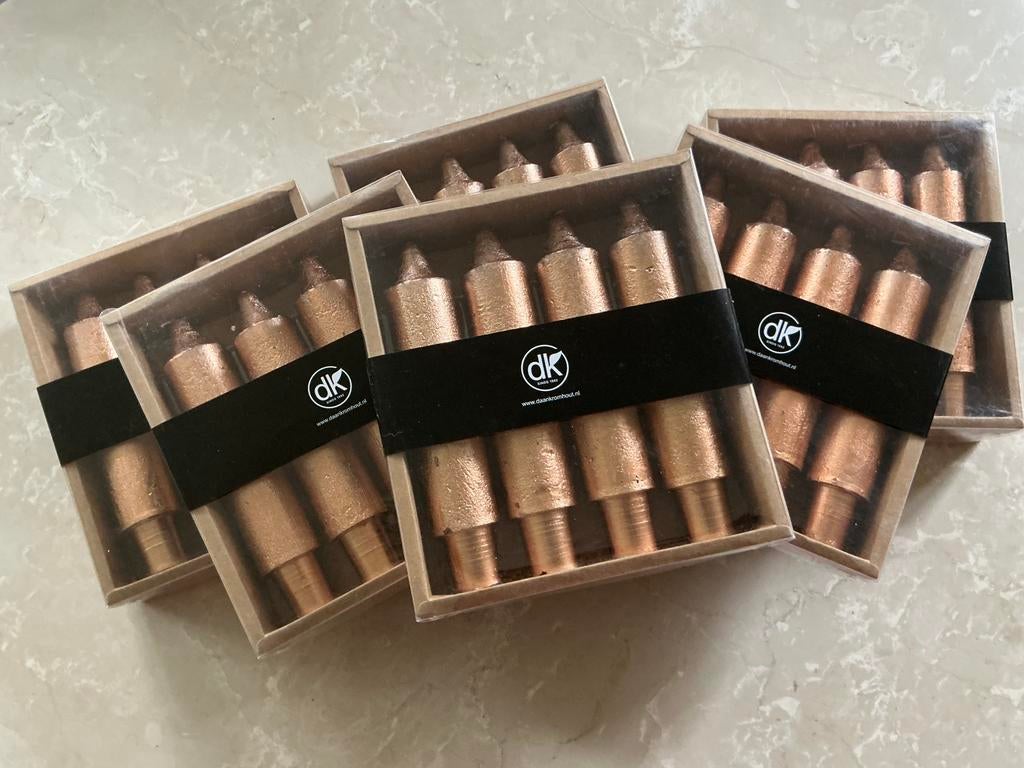 NIEUW 6 doosjes metallic koperkleurige kaarsen, Ophalen of Verzenden, Nieuw