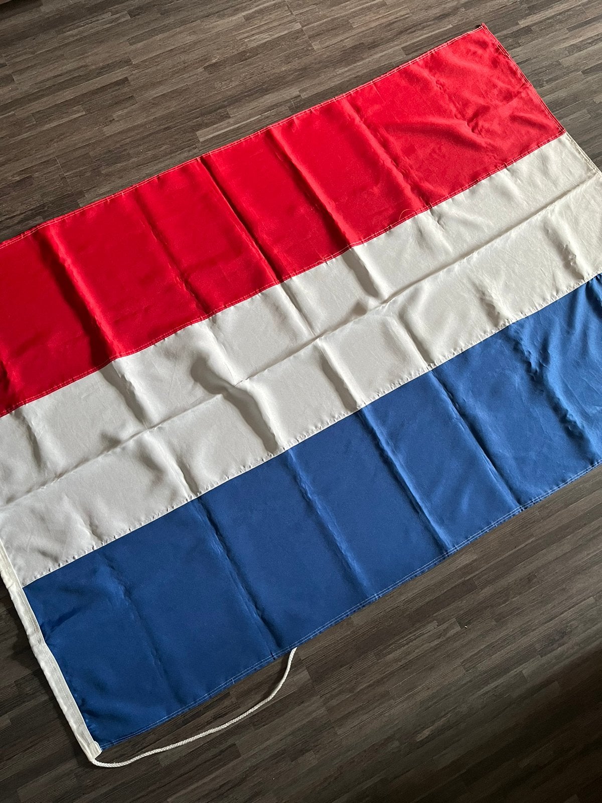 Mooie grote Nederlandse vlag, Diversen, Vlaggen en Wimpels, Ophalen of Verzenden