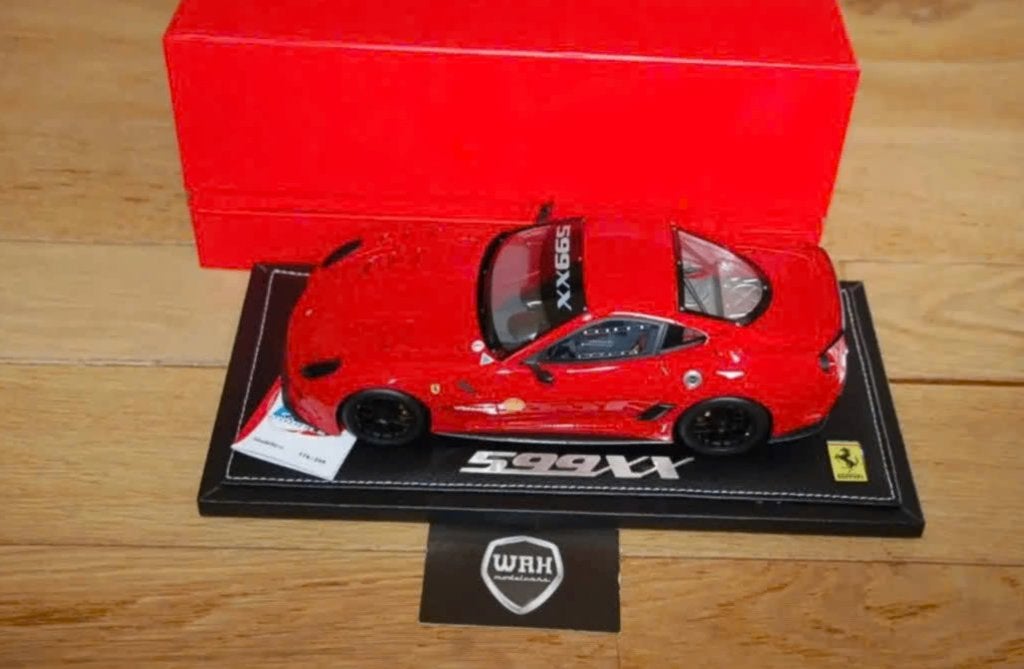 1:18 FERRARI 599 XX rosso corsa BBR ltd 299 in box WRH, Hobby en Vrije tijd, Modelauto's | 1:18, Verzenden, Zo goed als nieuw