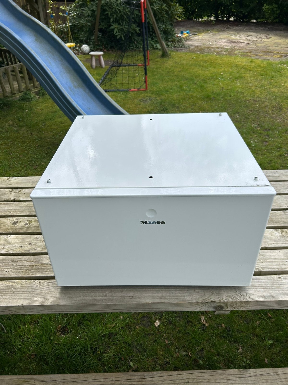 Miele wasmachine verhoger, Ophalen, Zo goed als nieuw, Minder dan 60 cm, 160 cm of meer