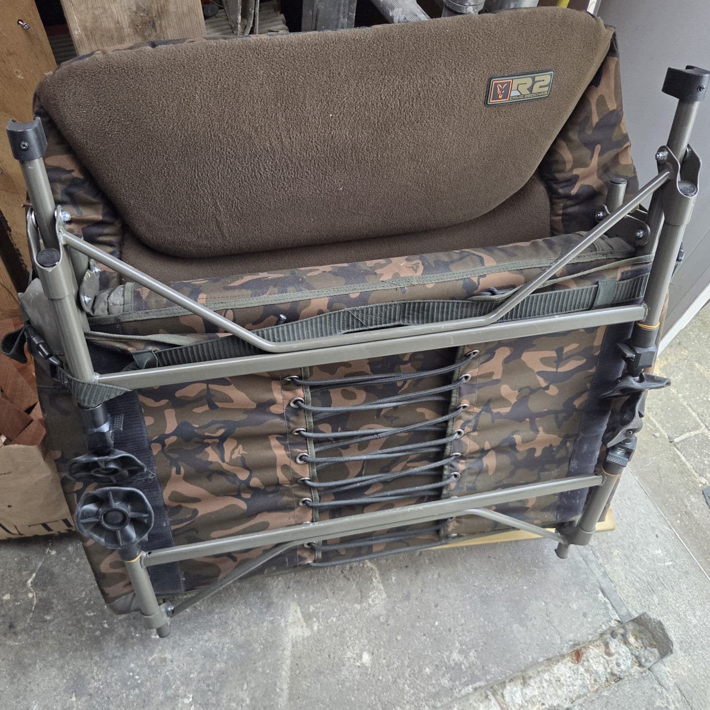 Fox r2 camo bedchair, Ophalen of Verzenden, Zo goed als nieuw