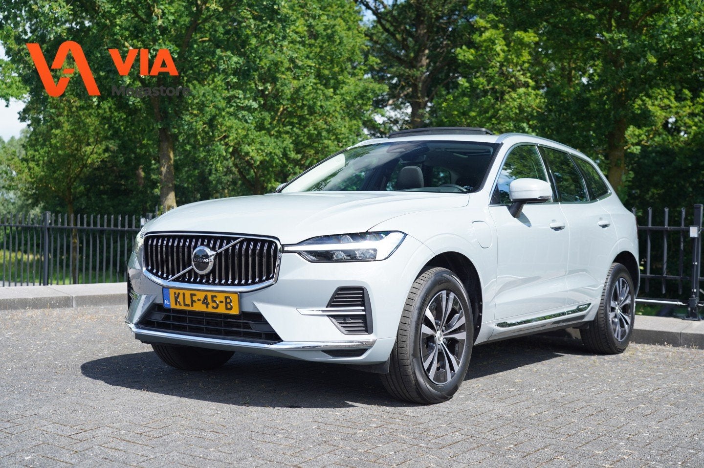 Volvo XC60 Recharge T6 PHEV | Inscription | Pano | Navi | Ca, Auto's, Volvo, Automaat, Gebruikt, Huisgarantie, 4 cilinders