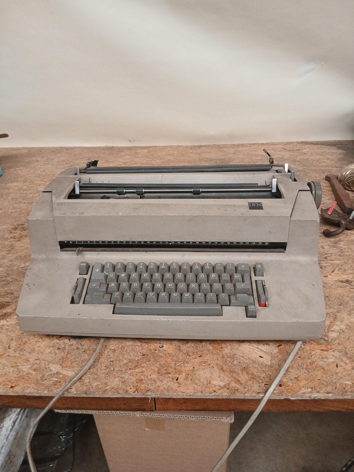 IBM typmachine writterball opknapper of onderdelen, Vintage type machine, Gebruikt, IBM, Ophalen