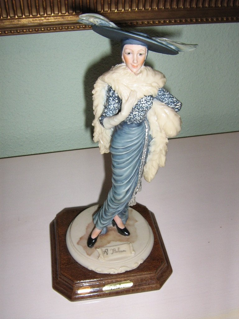 Beeldje (A. Belcari), Verzamelen, Ophalen of Verzenden, Nieuw, Mens