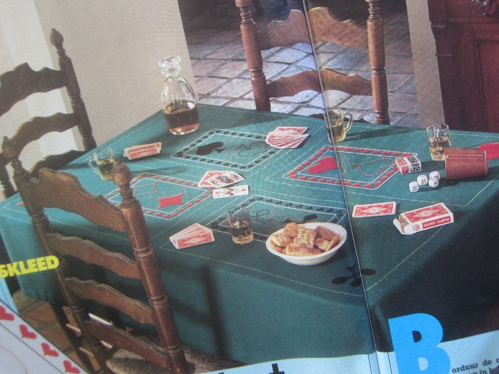 borduuren patroonen bridge kaart spel klaverjas tafel kleed, Ophalen of Verzenden, Zo goed als nieuw, Handborduren, Patroon