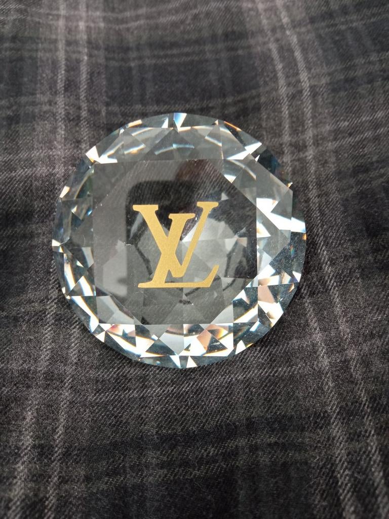 Louis Vuitton  brilliant geslepen (glas)diamant nieuw, Verzamelen, Swarovski, Ophalen of Verzenden, Nieuw, Huisaccessoire
