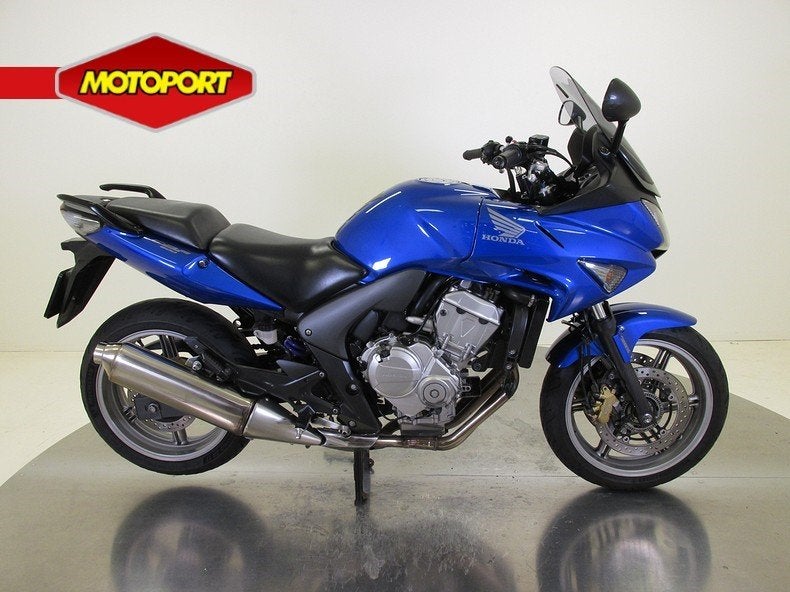 Honda CBF600SA (bj 2010), Bedrijf, Meer dan 35 kW, Toermotor, Honda Nederland BV