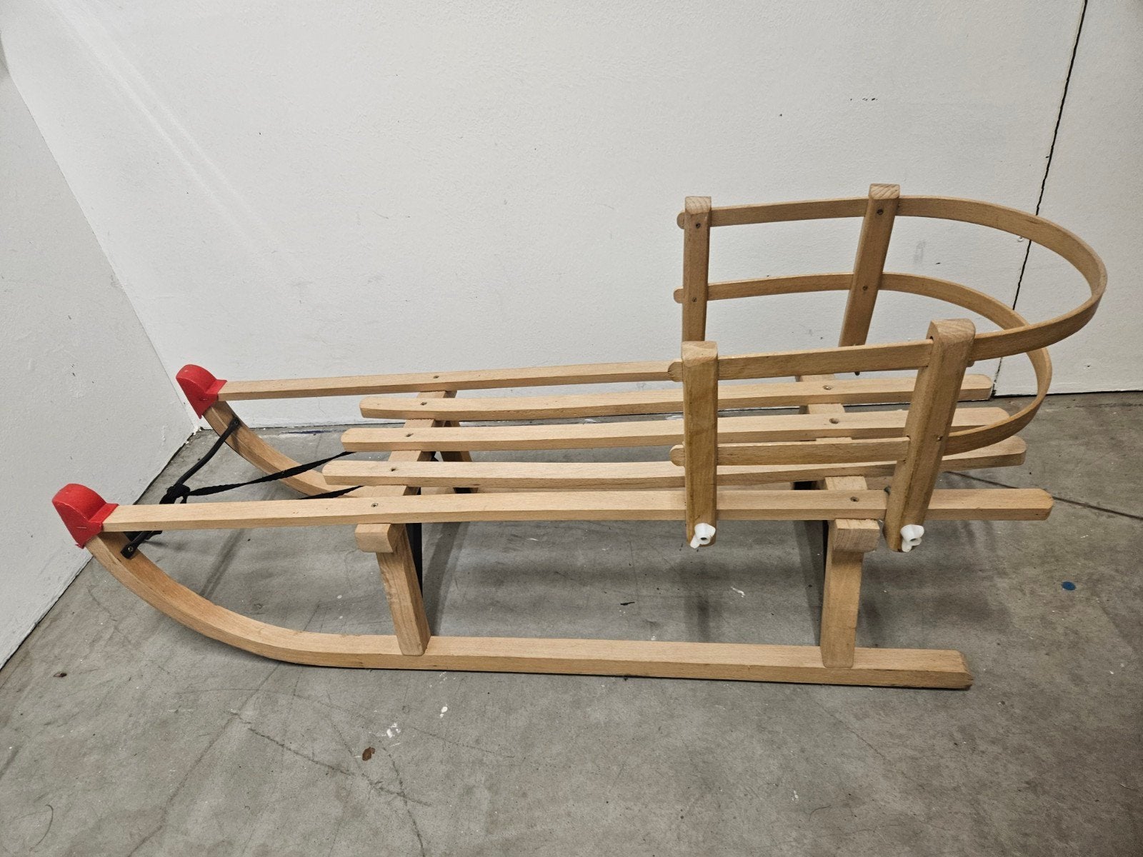 Houten slee met rugleuning - Zo goed als nieuw, Ophalen