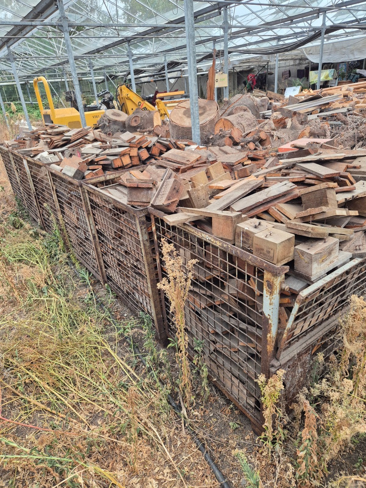 Brandhout in metalen kisten pallet hout prijs per kist, 6 m³ of meer