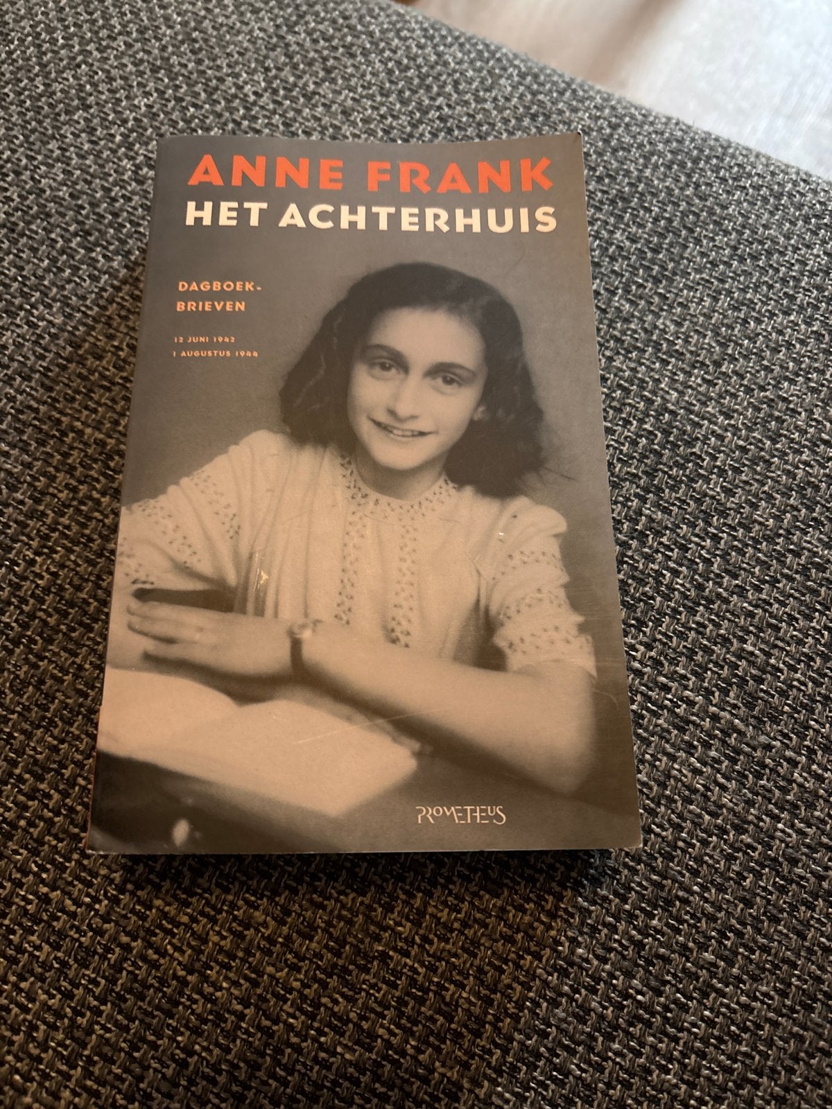 Het Achterhuis - Anne Frank (Dagboekbrieven), Boeken, Ophalen of Verzenden, Gelezen, Nederland
