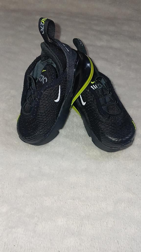 Nike airmax 270 baby/peuter/ kinderen maat 21, Schoentjes, Jongetje of Meisje, Ophalen of Verzenden, Zo goed als nieuw