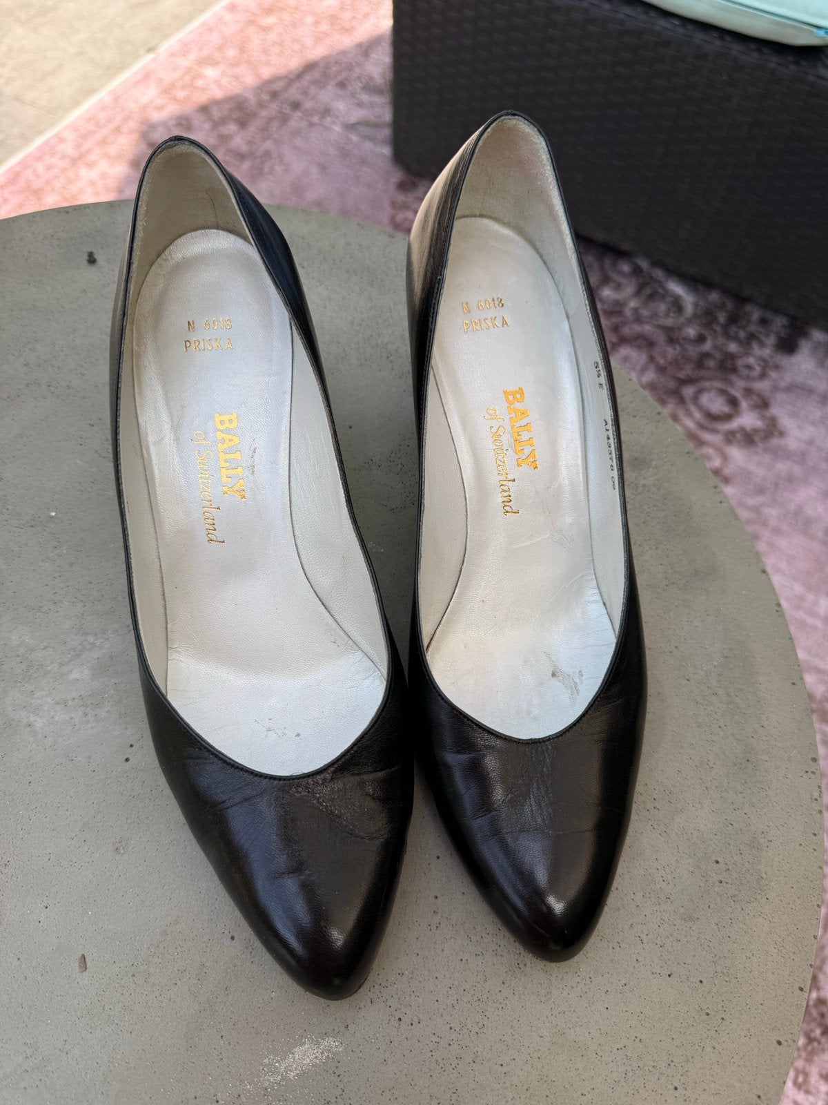 Bally of Switzerland Zwarte Leren Pumps Maat 38.5, Ophalen of Verzenden, Gedragen, Zwart, Pumps