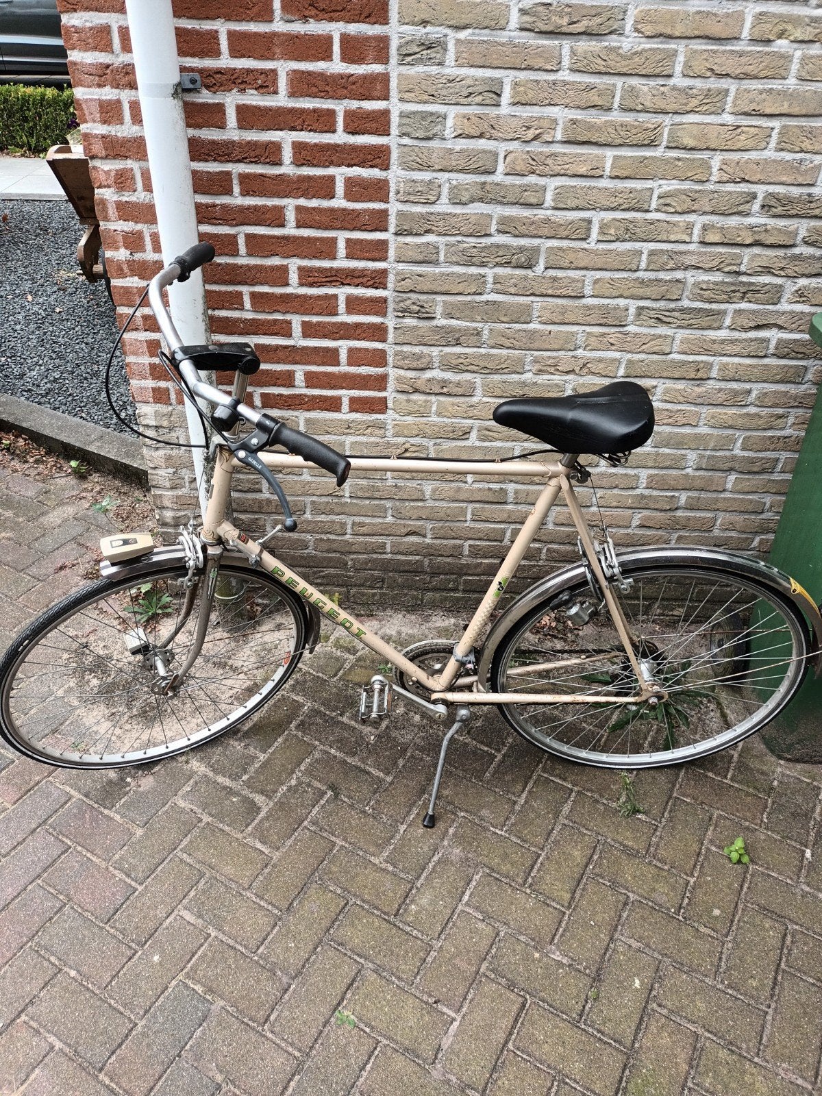 Vintage Peugeot stadsfiets, Fietsen en Brommers, Gebruikt, Velgrem, 61 tot 65 cm, Ophalen