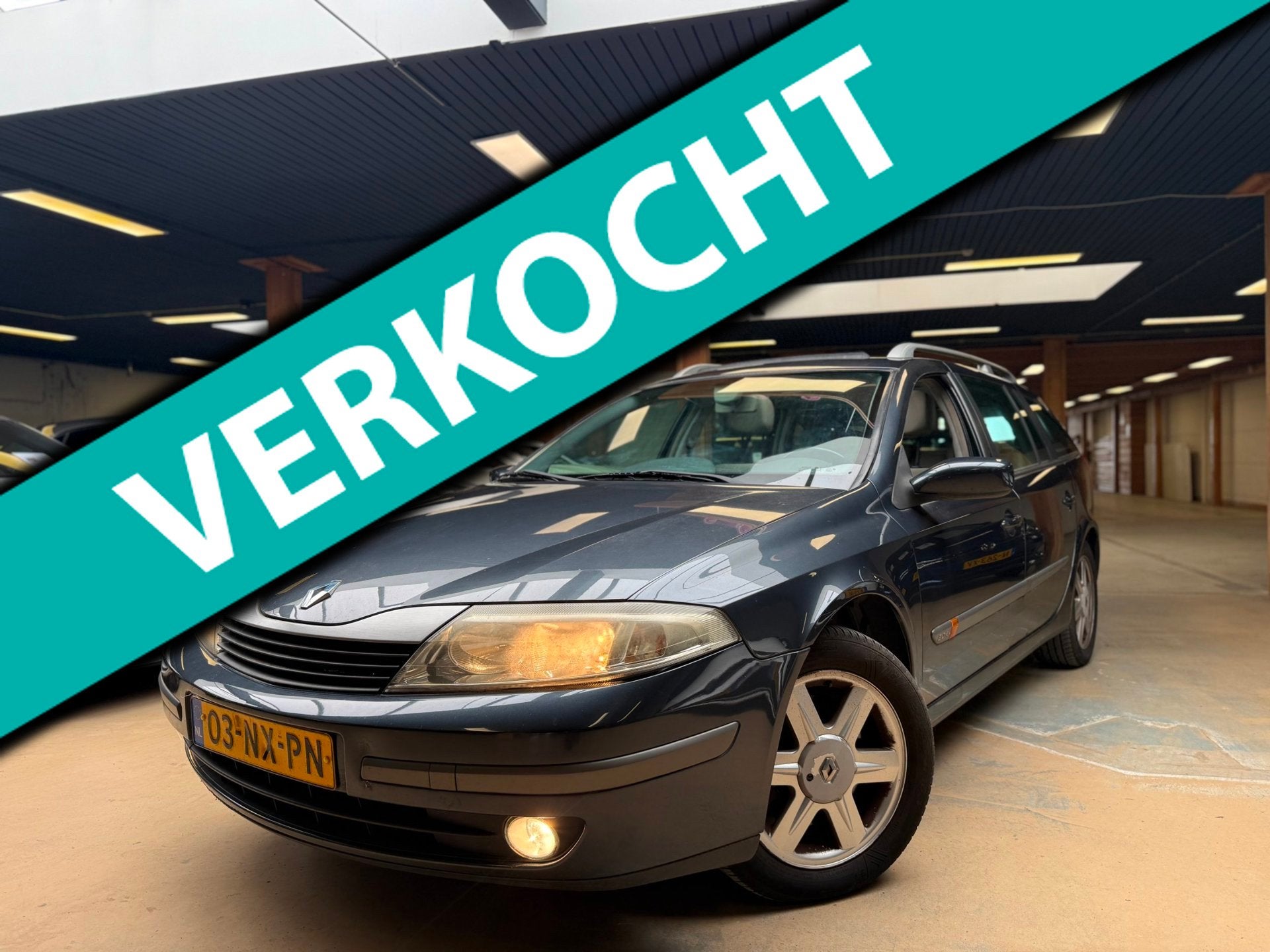 Renault Laguna Grand Tour 2.0-16V Expression Panodak Automaa, Auto's, Renault, Gebruikt, 4 cilinders, Origineel Nederlands, 650 kg