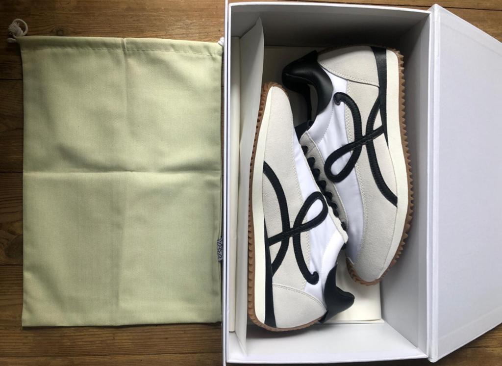 Loewe Flow Runner Sneakers 39  - Nieuw in doos, Kleding | Dames, Schoenen, Nieuw, Sneakers of Gympen, Wit, Ophalen of Verzenden