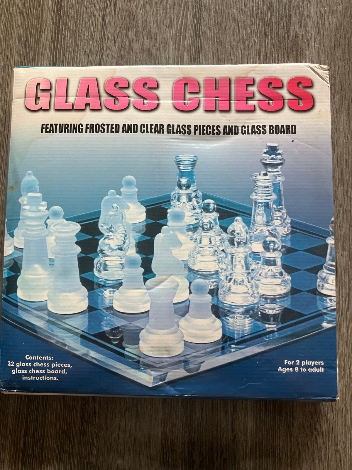 Glazen schaakspel met matte en heldere stukken, Een of twee spelers, Ophalen of Verzenden, Nieuw